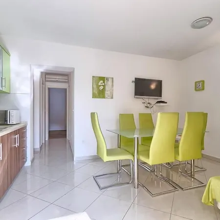 Alpa2 By Interhome
